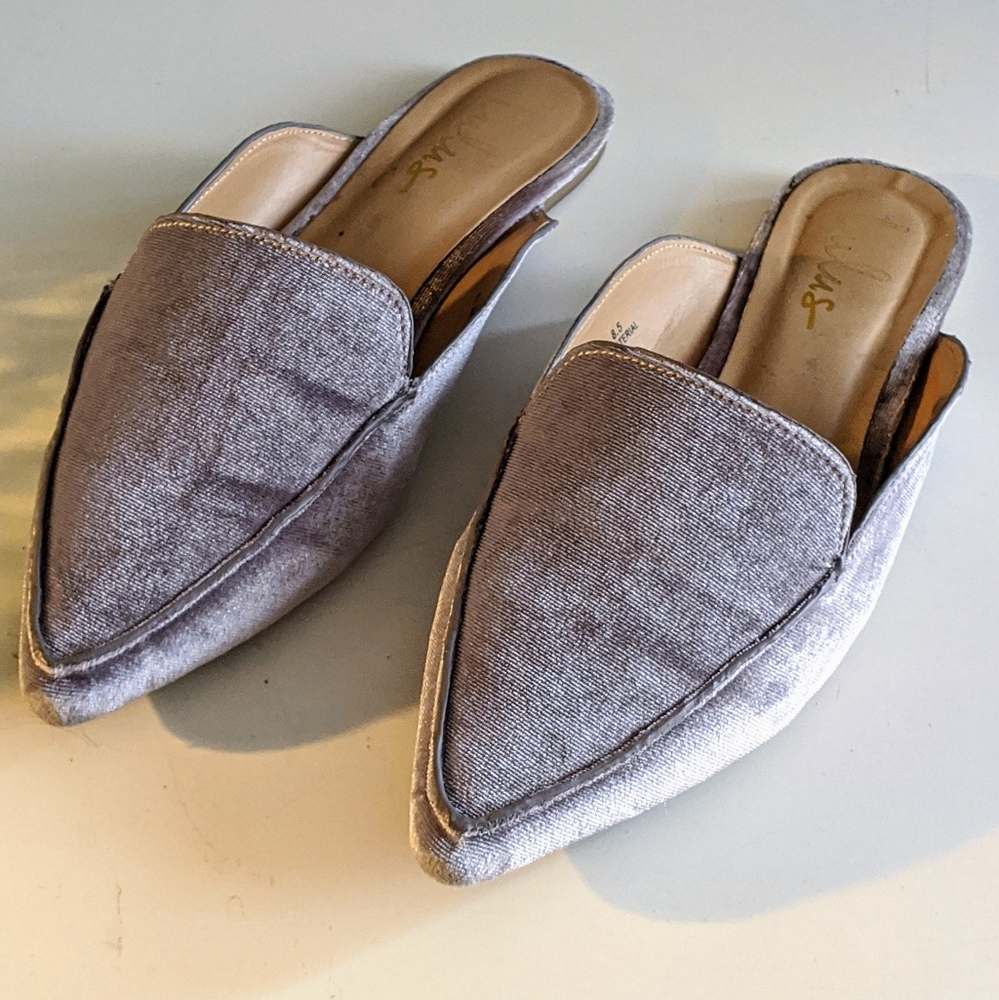 Lulus Joelle 8.5 Dress or Casual Flats